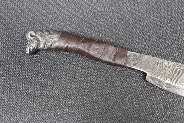 Damascus hand forged Steel blade, full tang, leather strap