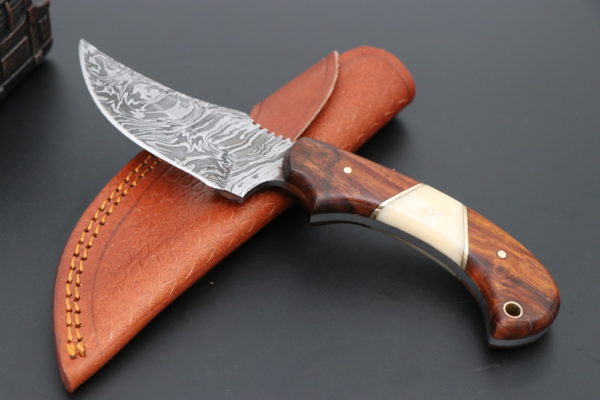 Rosewood handle skinning knives